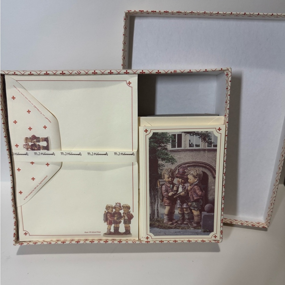 Vintage M.J. Hummel "School Boys" Stationery Set – 1993 Case/ARS